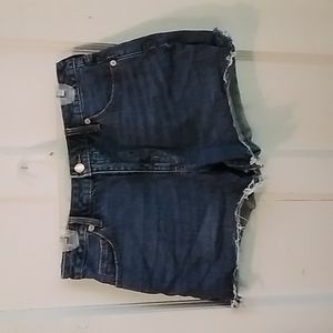 Universal Thread vintage midi denim shorts. Size 10/30r